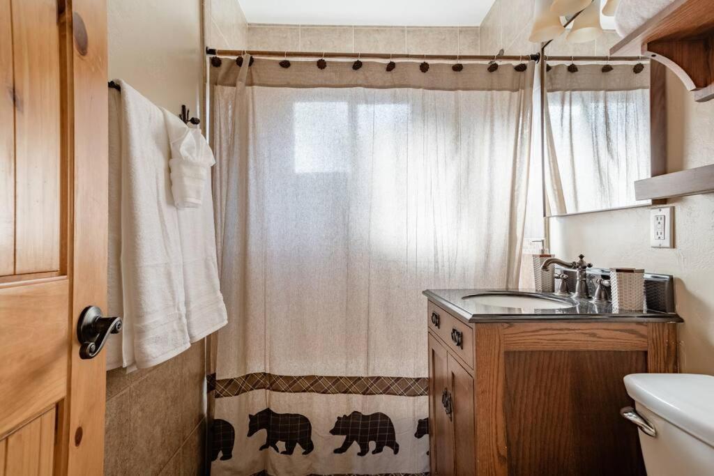 Hot Tub*Kids Room*Family Cabin Big Bear City Ngoại thất bức ảnh