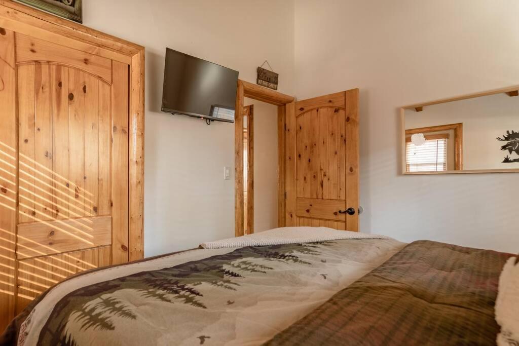 Hot Tub*Kids Room*Family Cabin Big Bear City Ngoại thất bức ảnh